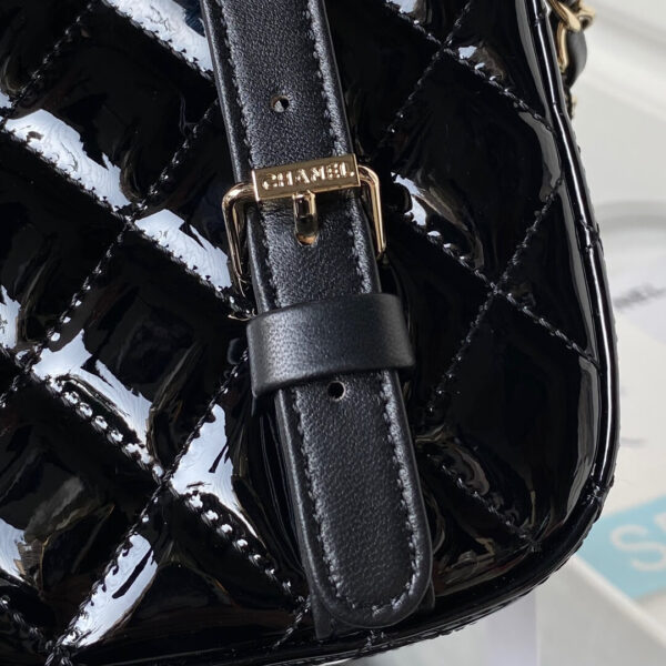 Chanel 24C Backpack with Star Patent Gold - Image 4