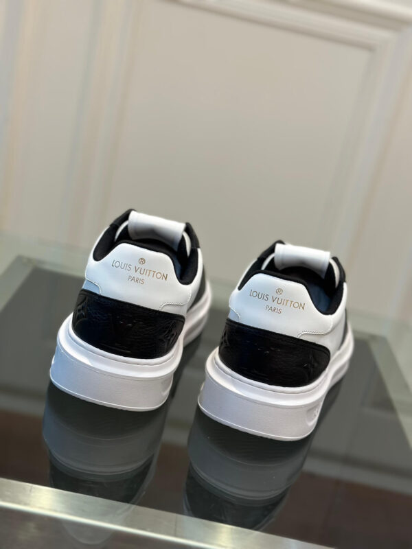 Louis Vuitton Time Out Sneakers - Image 2
