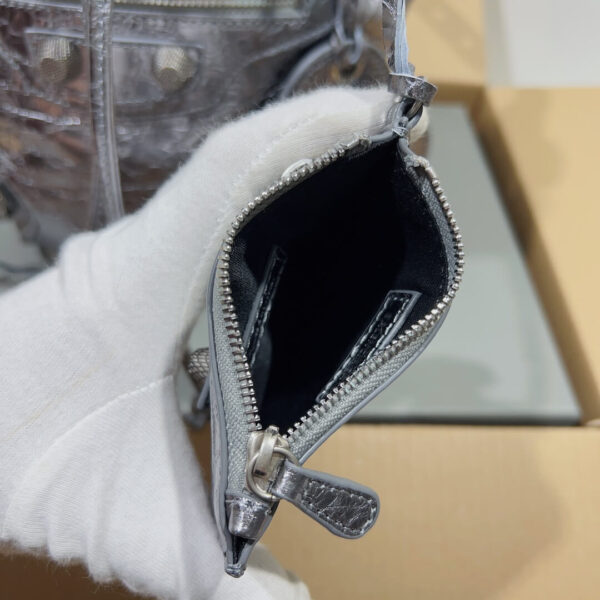 Balenciaga Pompon Giant Bag - Image 2