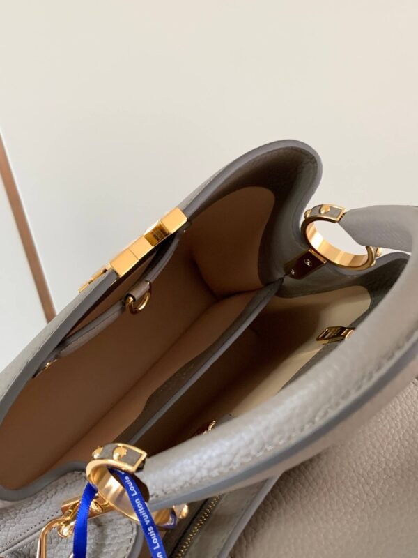 LV Capucines BB Bag - Image 2
