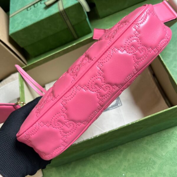 Gucci Matelasse Pink Handbags - Image 2