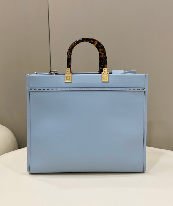 Women Fendi Sunshine Medium Bag - Image 2
