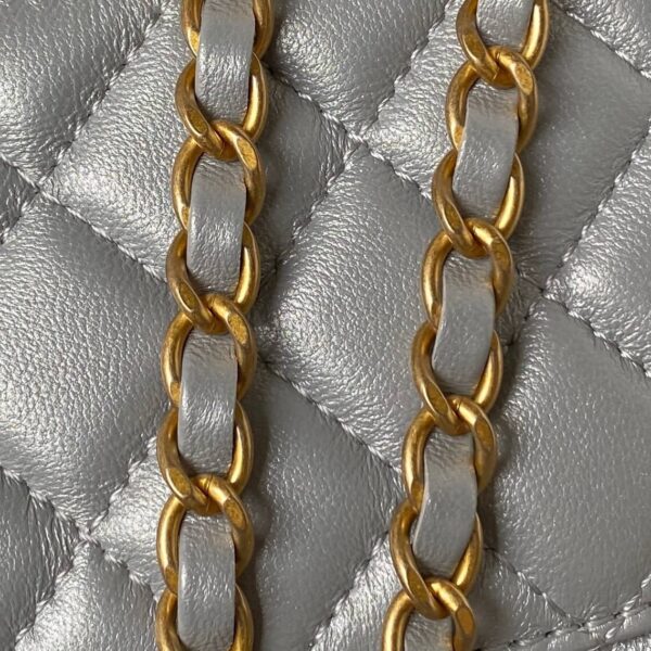 Chanel Lambskin Leather CC Links Top Handle Bag - Image 2