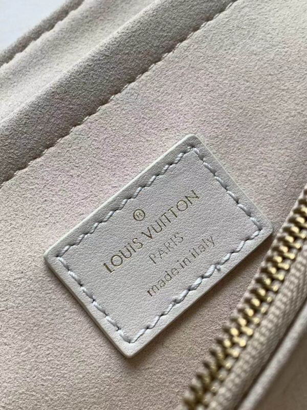Louis Vuitton New Wave Bag White - Image 6