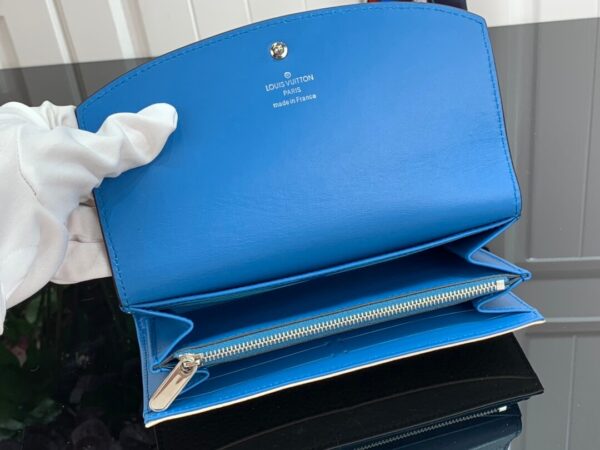 LV Mahina Iris Wallet - Image 5