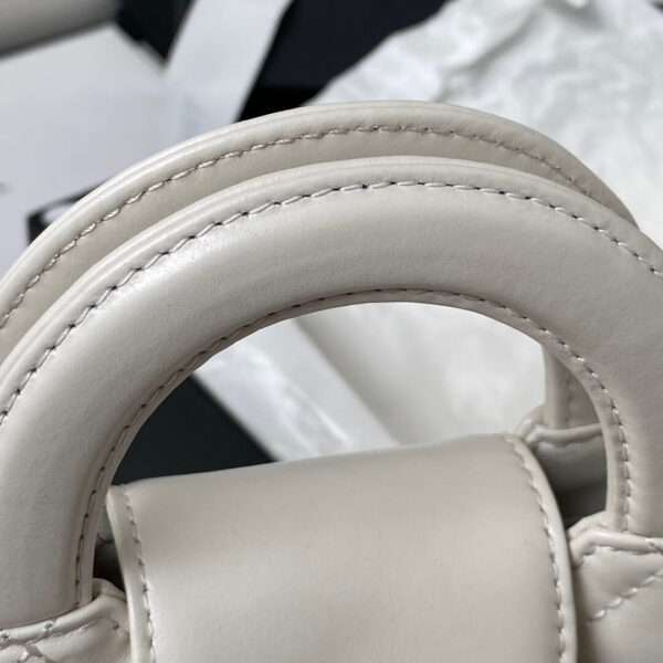 Chanel Small Kelly Shopper White Bag - Image 8