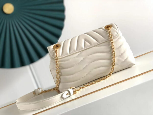 Louis Vuitton New Wave Bag White - Image 3