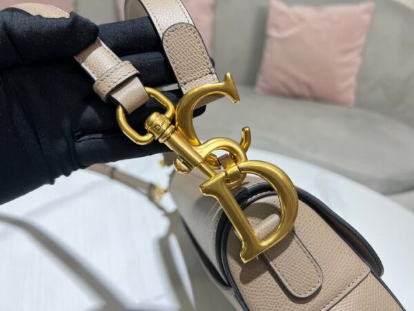 Dior Saddle Bag in Grey - Image 3