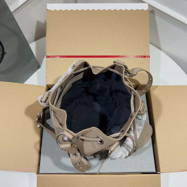 Balenciaga Pompon Giant Bag - Image 2