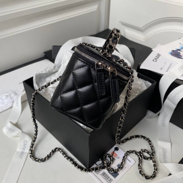 Chanel 22C Black Caviar Vanity Bag - Image 2