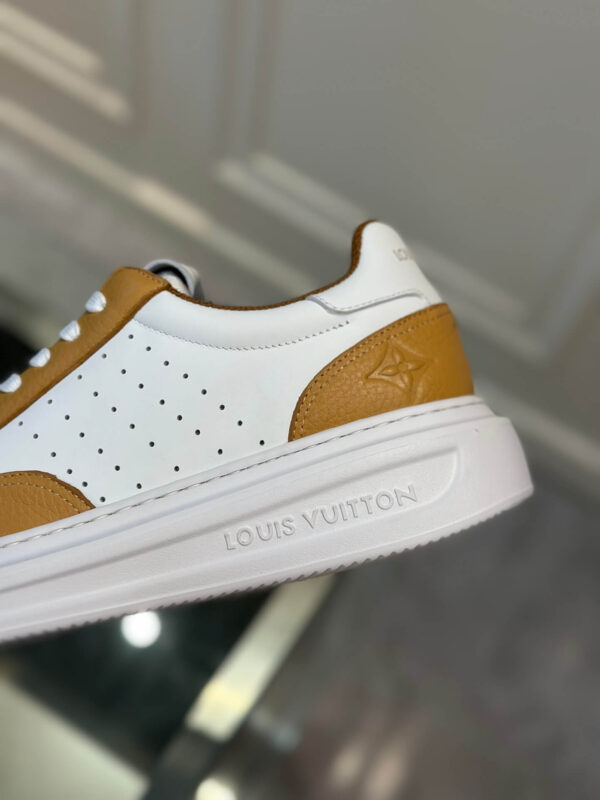 Louis Vuitton Time Out Sneakers - Image 3