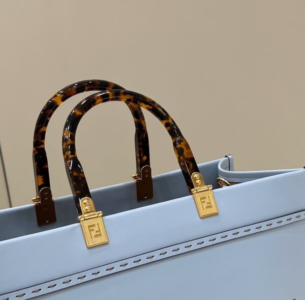 Women Fendi Sunshine Medium Bag - Image 5