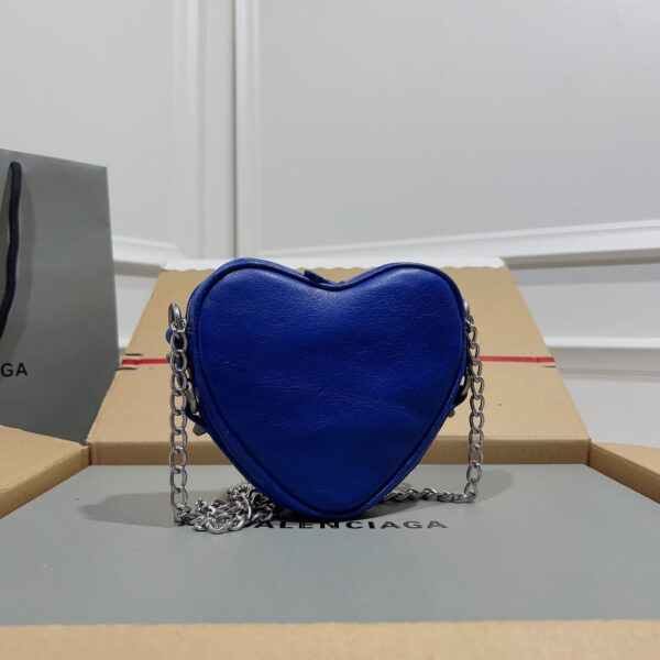 Balenciaga Mini Le Cagole Heart Bag - Image 8