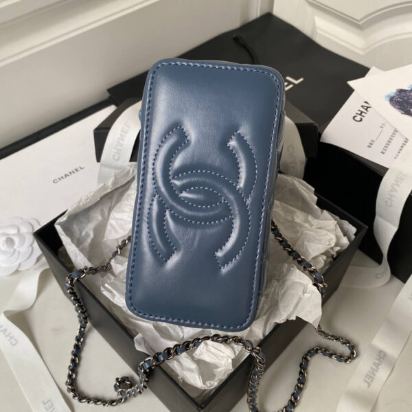 Chanel 22C Caviar Vanity Bag - Image 4