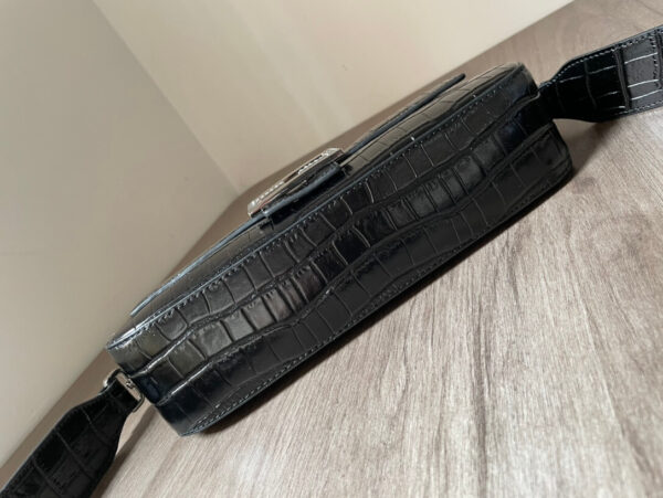 Fendi Baguette Black Bag Crocodile Leather - Image 8