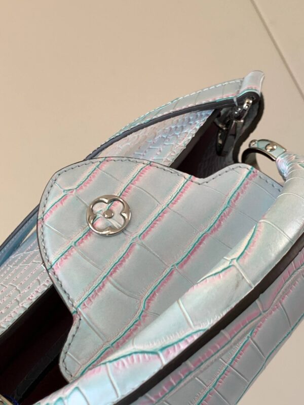 LV Capucines BB Bag - Image 2