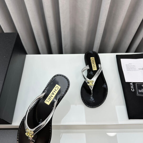 Chanel Flip Flops Sandals - Image 2