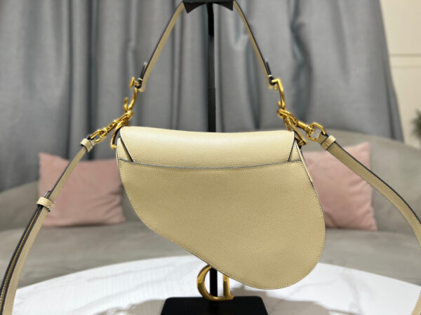 Dior Saddle Bag - Image 6