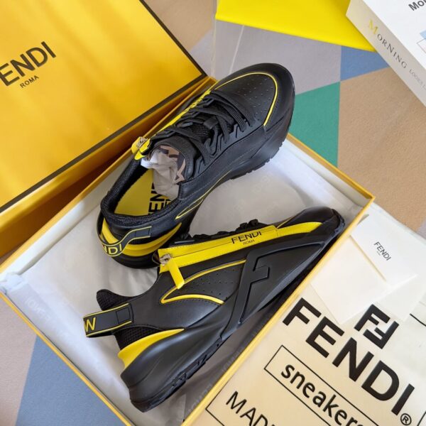 Fendi Flow Men's Leather Sneakers - Image 5