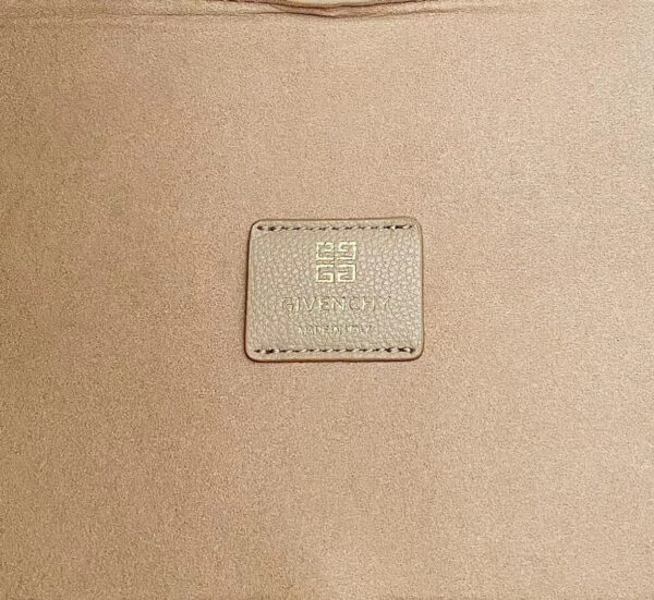 Givenchy G-Hobo Medium Shoulder Bag - Image 6