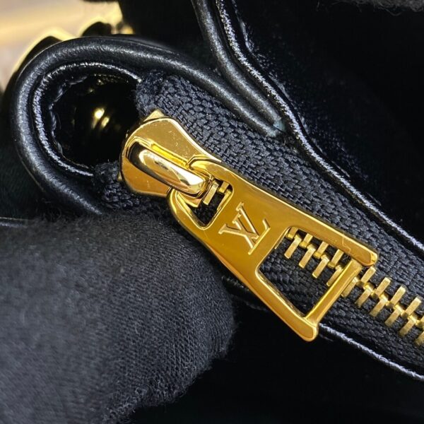 LV  Coussin PM Bag - Image 3