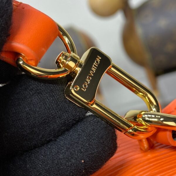 LV Seek and Hide Bag - Image 3