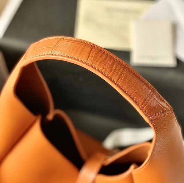 Givenchy G-Hobo Medium Shoulder Bag Orange - Image 7