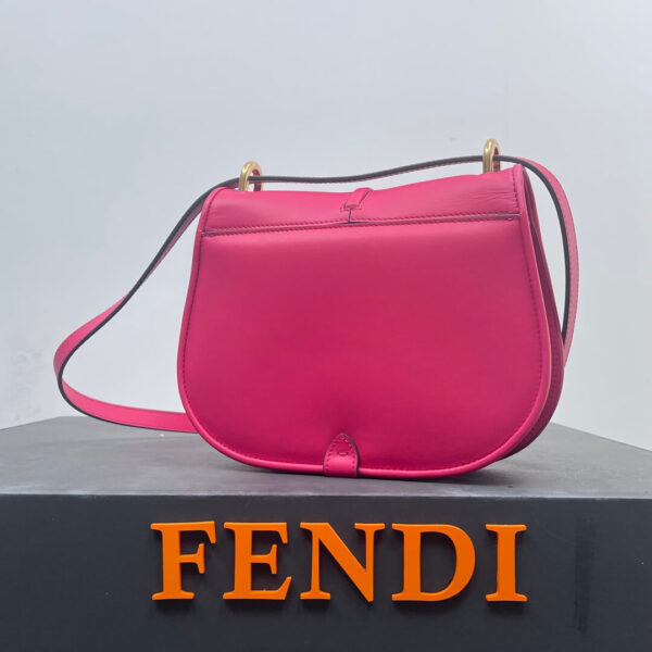 Fendi C’mon Medium Bag - Image 6