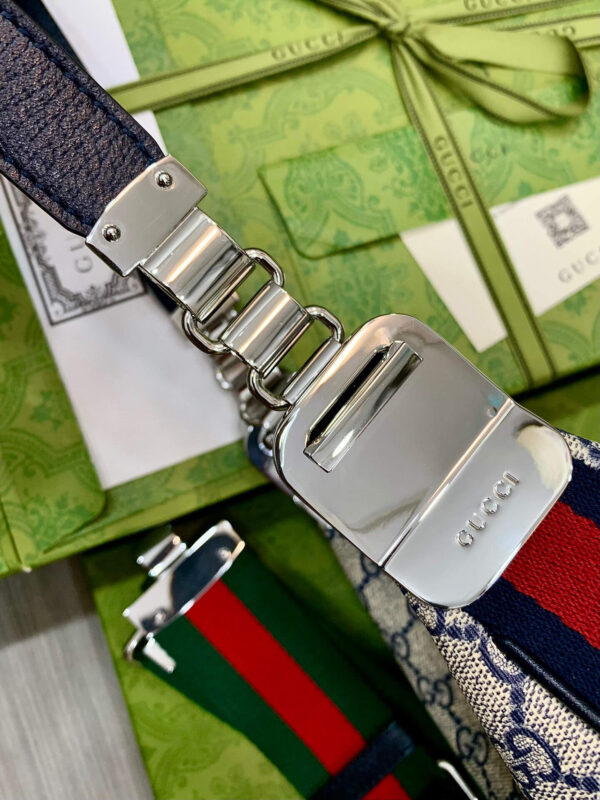 Gucci Attache Small Shoulder Bag - Image 5