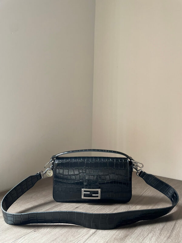 Fendi Baguette Black Bag Crocodile Leather