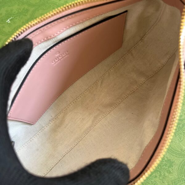 Gucci Matelasse Light Pink Handbags - Image 3