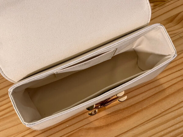 LV Twist Epi Leather Bag - Image 2