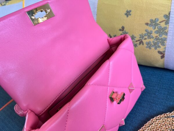 Valentino Garavani Roman Stud Pink Bag - Image 3