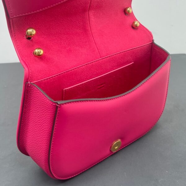 Fendi C’mon Medium Bag - Image 4