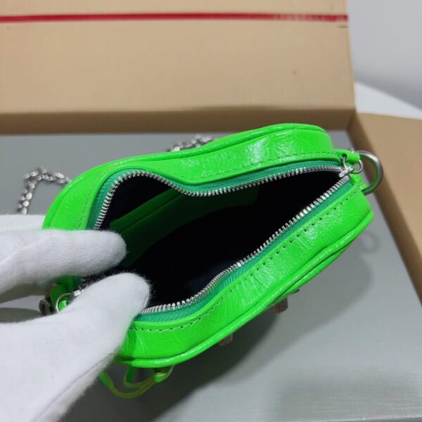 Balenciaga Mini Le Cagole Heart Bag - Image 6