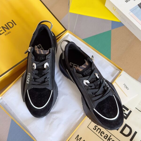 Fendi Flow Men's Leather Sneakers in Black - Image 2
