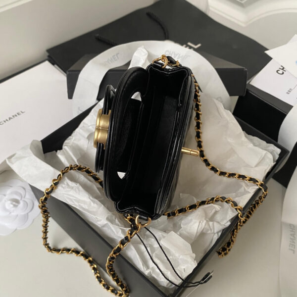 Chanel Small Kelly Shopper Black Bag - Image 4