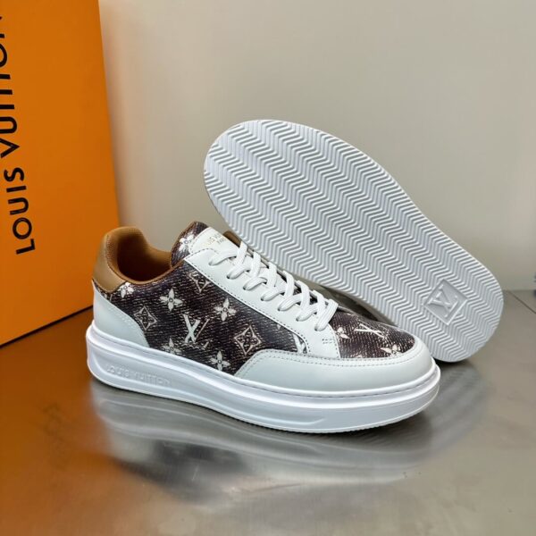 Louis Vuitton Time Out Sneakers - Image 7