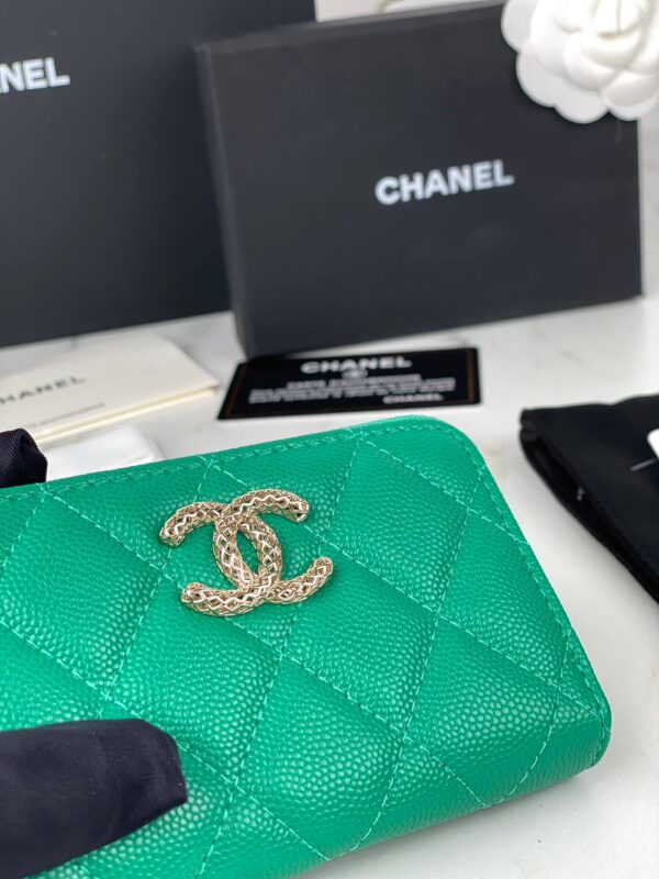 Chanel Zipped Coin Purse - Image 3