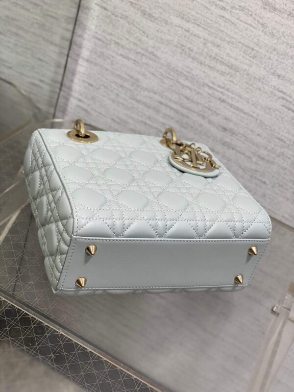 Lady Dior Bag Pearl Grey - Image 3