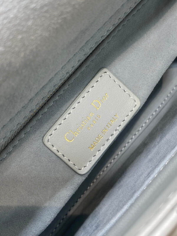 Lady Dior Bag Pearl Grey - Image 4