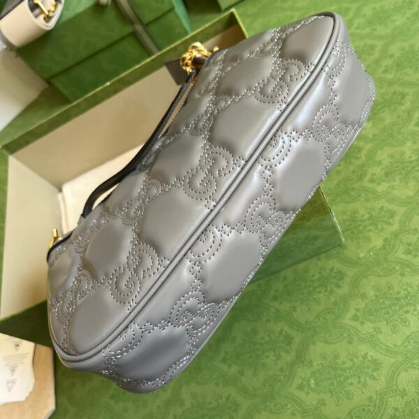 Gucci Matelasse Grey Handbags - Image 3