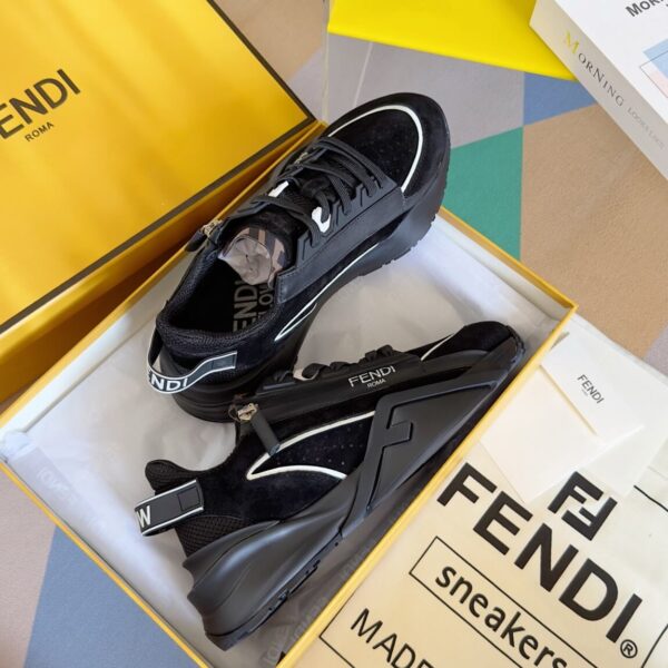 Fendi Flow Men's Leather Sneakers in Black - Image 4