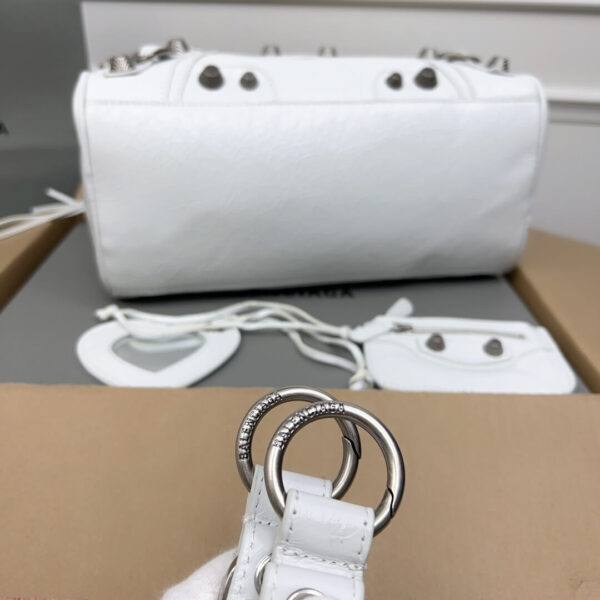 Balenciaga Classic City White Bag - Image 4