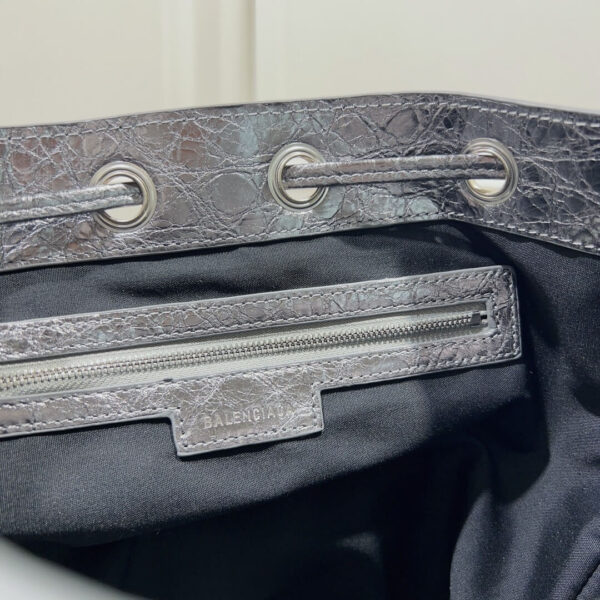 Balenciaga Pompon Giant Bag - Image 3