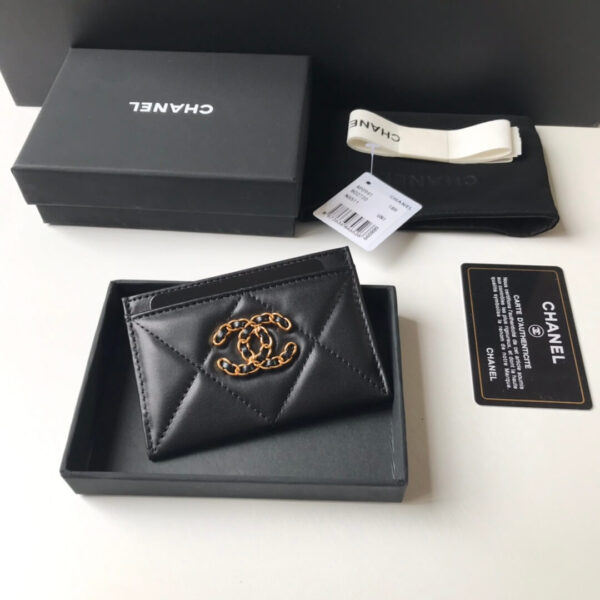 Chanel 19 Leather Black Card Holder