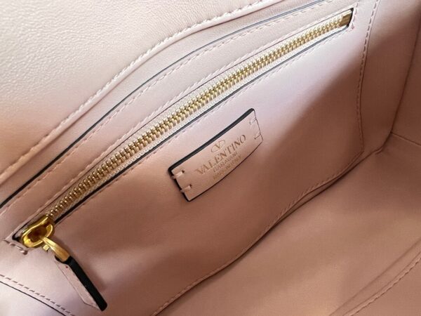 Valentino Garavani Roman Stud Bag - Image 7