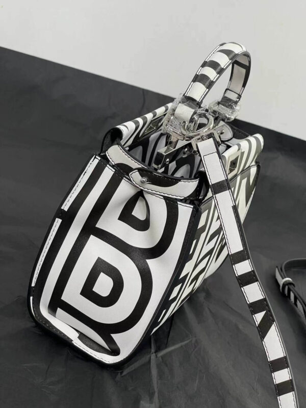 Fendi Peekaboo Bag Capsule Leather Black/White - Image 7