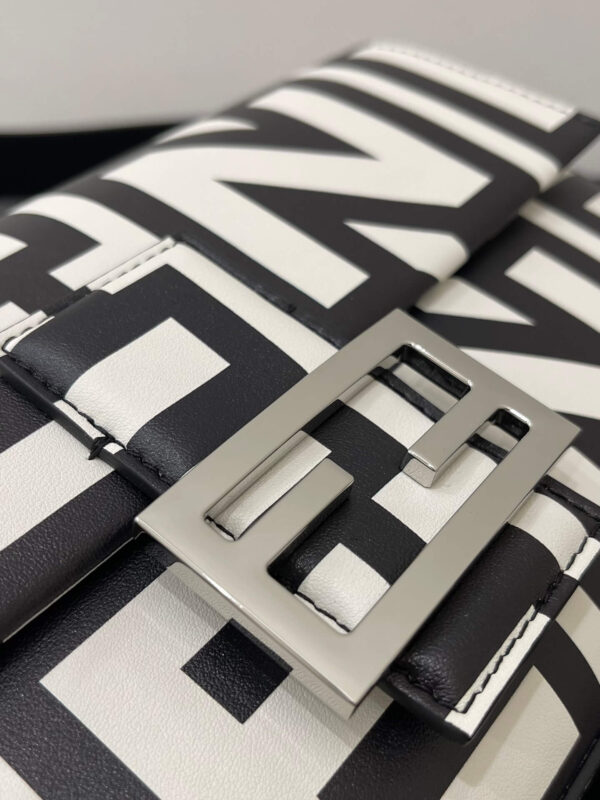 Fendi Baguette Bag In Fendi Roma Capsule Leather Black/White - Image 4