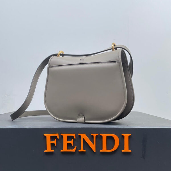 Fendi C’mon Medium Bag - Image 4